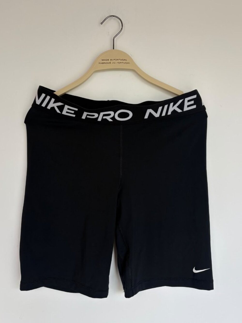 Nike Pro Dri-FIT Black High-Rise Compression Biker Shorts – Size L